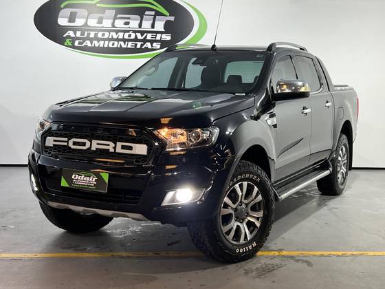 FORD RANGER 3.2 LIMITED 4X4 CD 20V DIESEL 4P AUTOMÁTICO FORD RANGER 3.2 LIMITED 4X4 CD 20V DIESEL 4P AUTOMÁTICO